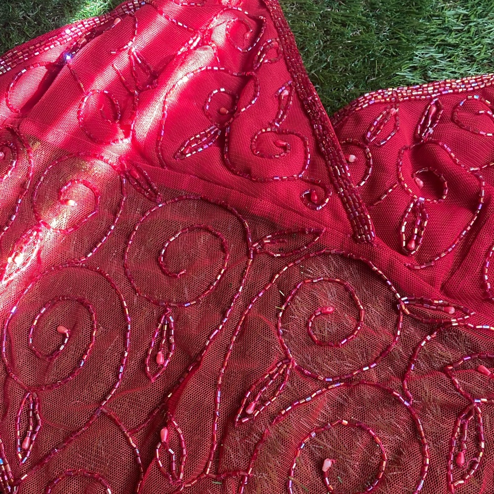 Beaded Red Top - Picture 11 of 17